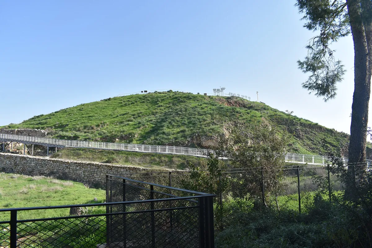 The Assyrian siege ramp at Tel Lachish